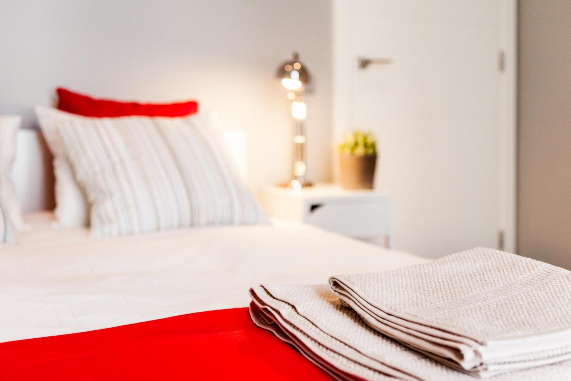 סיטגס Bo&Co Apartments מראה חיצוני תמונה